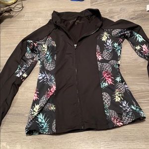 Jessica Simpson - “The warm up” workout top